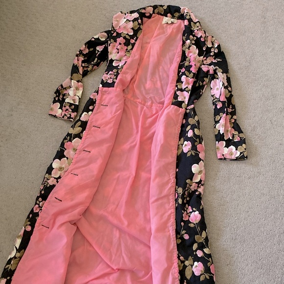 Vintage '60s MARSHALL FIELD floral quilted house coat, 14 (Sm/Med). - Picture 7 of 10